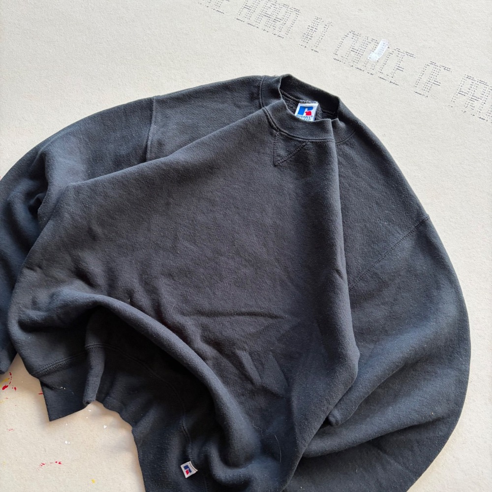 Vintage 90s Blank Russell Athletic Crewneck